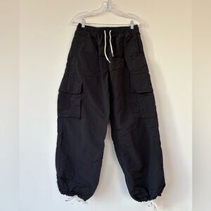 Levi's Black Cargo Joggers